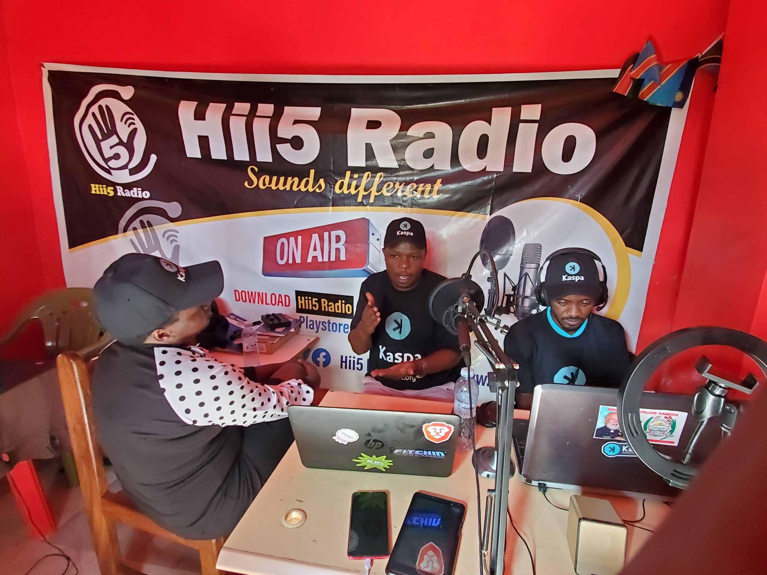 Hii5 Radio